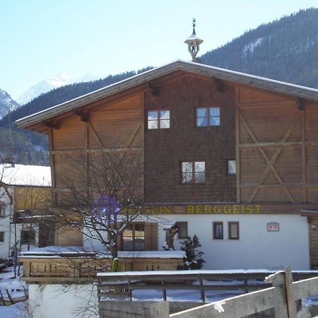 Pension Berggeist Зёльден Экстерьер фото