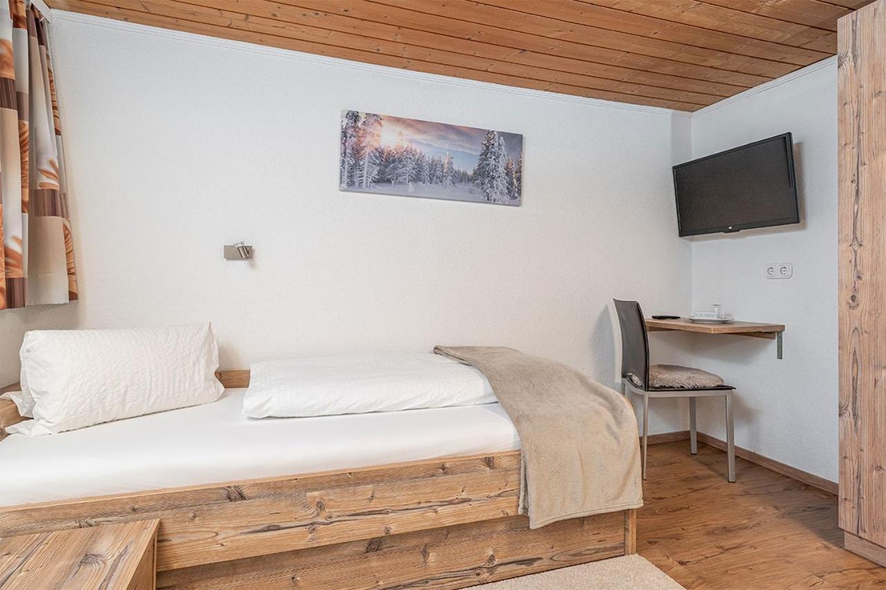 Pension Berggeist Зёльден Экстерьер фото