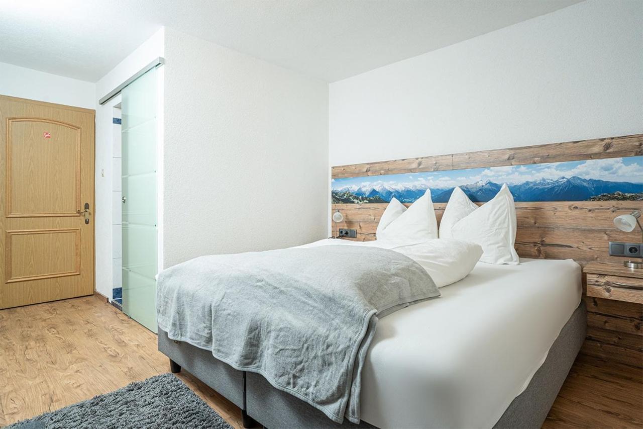 Pension Berggeist Зёльден Экстерьер фото