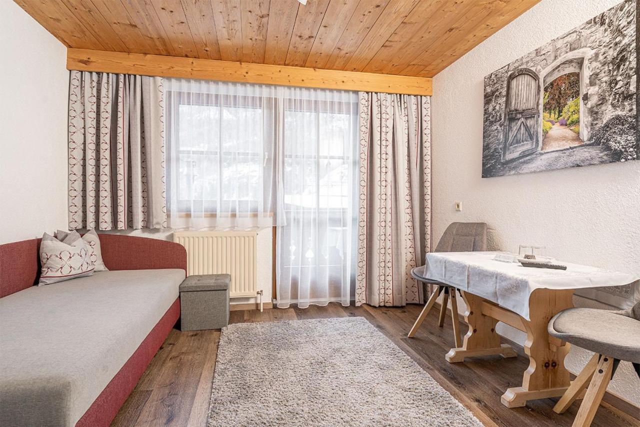 Pension Berggeist Зёльден Экстерьер фото