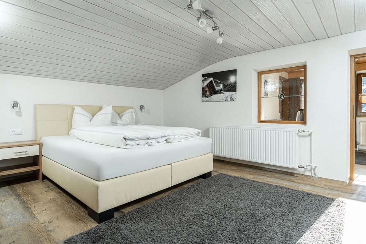 Pension Berggeist Зёльден Экстерьер фото